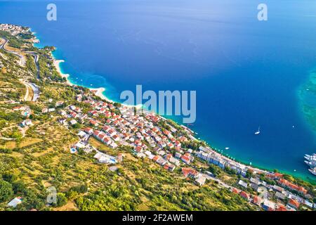 Omis Küste und Strände Luftbild, Dalmatien Region von Kroatien Stockfoto