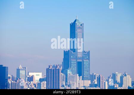 Taiwan, Kaohsiung, Blick auf die Stadt und Kaoshiung 85 Sky Tower - Tunex Sky Tower Stockfoto