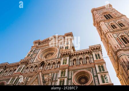 Kathedrale von Santa Maria del Fiore und Baptisterium von St. John und der Campanile in Florenz in der Toskana, Italien Stockfoto