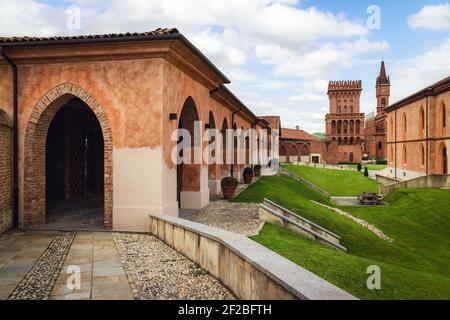 Pollenzo, Italien - 12. Juni 2020: Außenansicht des Schlosses von Pollenzo, italien, am 12 2020. juni; auch bekannt für seine Universität für gastronomische Wissenschaft Stockfoto