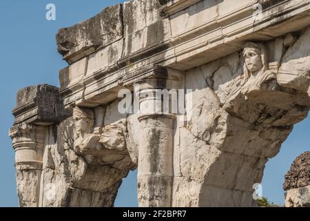 Das Amphitheater von Capua in der italienischen Region Kampanien wurde im 2. Jahrhundert beendet. Nach dem Kolosseum, es war die größte in der Größe. Stockfoto