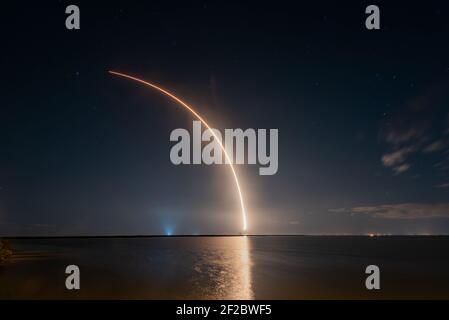 SpaceX Starlink L20 von SLC-40 Stockfoto