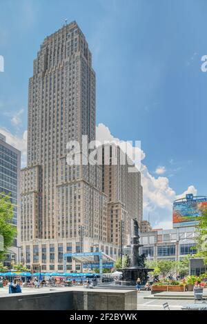 Der Carew Tower und der Netherland Plaza Hotelkomplex wurden von John J Emery in den Jahren 1929-1932 entwickelt. Stockfoto