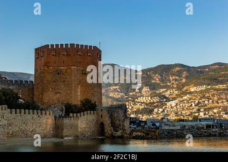 Roter Turm (Kizil Kule) in Alanya, Türkei. Stockfoto