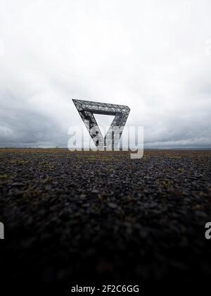 Panorama-Ansicht der Stahlkonstruktion Baudenkmal Kohle Bergbau Industrie gedenkstätte Saarpolygon auf der Bergehalde Duhamel in Ensdorf Saarlouis Saarl Stockfoto