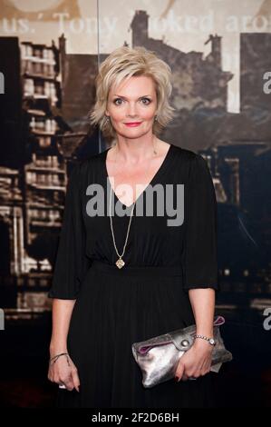 Sharon Small kommt bei den Crime Thriller Awards 2014 an The Grosvenor House Hotel - London Stockfoto