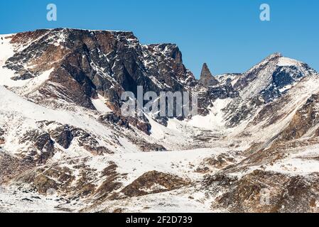 Bears Tooth steht in den Beartooth Mountains von Montana in Die Vereinigten Staaten von Amerika Stockfoto