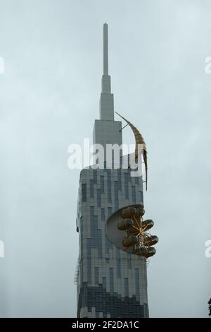 Tiflis, Georgien - 25. März 2016: Batumi Technological University Tower Stockfoto