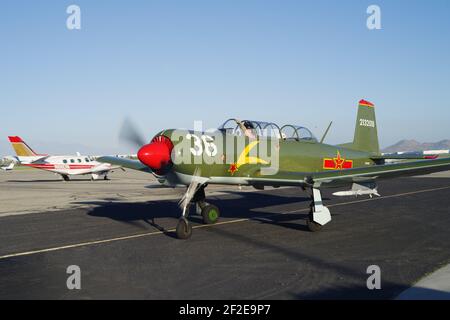 Nanchang CJ-6A mit Kennzeichen N114DZ im Rollen. Stockfoto