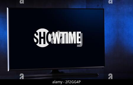 POZNAN, POL - 6. FEB 2021: Flachbildfernseher mit Logo von Showtime, einem amerikanischen Premium-Fernsehsender, der ViacomCBS Domestic gehört Stockfoto