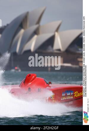 MOTORBOOT - SUPERBOAT GRAND PRIX 2008 - SYDNEY (AUS) - 09/03/2008 - FOTO : ANDREA FRANCOLINI / DPPI ACME RENNEN WÄHREND QUALIFIKATIONSLAUF Stockfoto