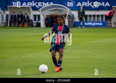 Formiga von Paris Saint Germain kontrolliert den Ball während der französischen Frauenmeisterschaft D1 Arkema Fußballspiel zwischen Paris Saint-Germain und EA Guingamp am 5. September 2020 im Georges Lefevre Stadion in Saint-Germain-en-Laye, Frankreich - Foto Melanie Laurent / A2M Sport Consulting / DPPI Stockfoto