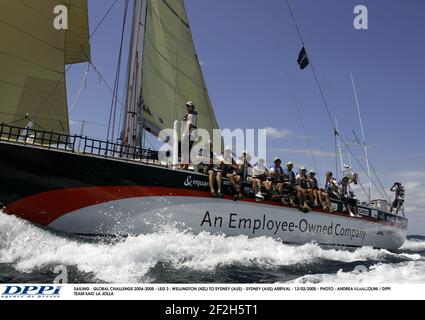 SEGELN - GLOBALE HERAUSFORDERUNG 2004-2005 - ETAPPE 3 : WELLINGTON (NZL) NACH SYDNEY (AUS) - SYDNEY (AUS) ANKUNFT - 13/02/2005 - FOTO : ANDREA FRANCOLINI / DPPI TEAM SAIC LA JOLLA Stockfoto