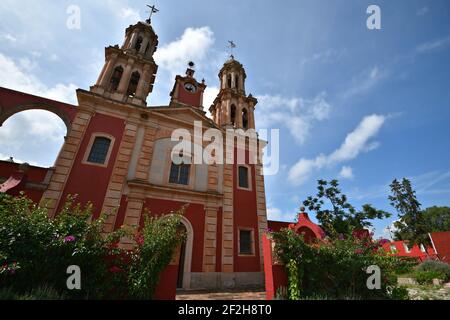 Außenansicht der legendären Hacienda de Gogorrón im Kolonialstil in San Luis Potosí, Mexiko. Stockfoto