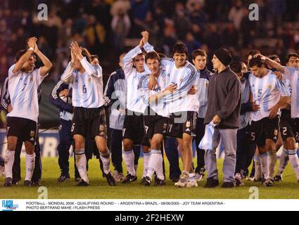 FUSSBALL - MONDIAL 2006 - QUALIFIKATIONSRUNDE - ARGENTINIEN V BRASILIEN - 08/06/2005 - JOY TEAM ARGENTINIEN - FOTO BERTRAND MAHE / FLASH-TASTE Stockfoto