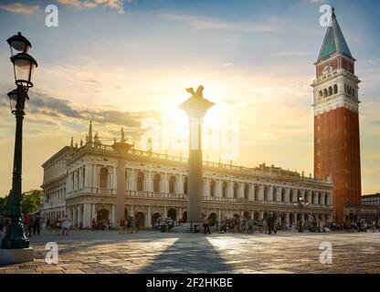 Colonne di San Marco e San Todaro Stockfoto