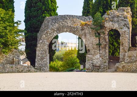 Cimiez Arenas, antike römische Amphitheater-Ruinen in Nizza, Südfrankreich, 2019. Quelle: Vuk Valcic / Alamy Stockfoto