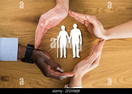 Senior African American Family Couple Versicherungsschutz Stockfoto