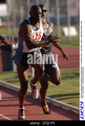 ATHLETICS - MOUNT SAN ANTONIO COLLEGE RELAIS - CALIFORNIA (USA) - 19/04/2003 - FOTO : CHRISTOPHE BAUDRY / DPPI MEN 4 X 400 M RELAIS - ANTHUAN MAYBANK (USA) Stockfoto