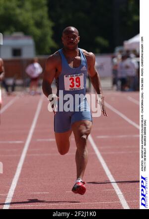 LEICHTATHLETIK - MONTAGERELAIS SAN ANTONIO COLLEGE - KALIFORNIEN (USA) - 19/04/2003 - FOTO : CHRISTOPHE BAUDRY / DPPI MEN 4 X 100 M RELAIS - MAURICE GREENE (USA) Stockfoto