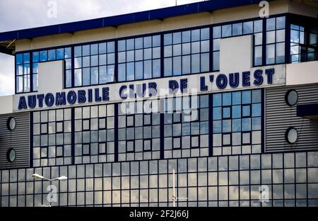 Hauptsitz des Automobile Club De L'Ouest, Le Mans, Rennstrecke, Frankreich Stockfoto