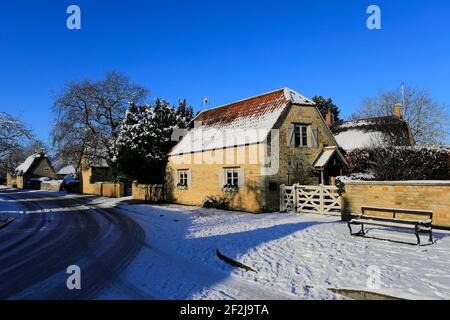 Schnee über Northborough Village, Cambridgeshire; England; Großbritannien Stockfoto