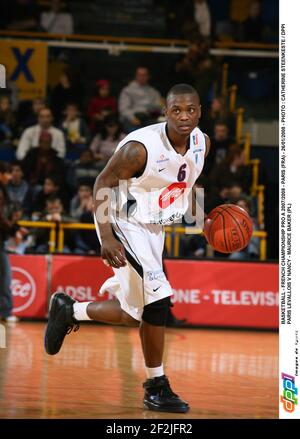 BASKETBALL - FRANZÖSISCHE MEISTERSCHAFT PRO A 2007/2008 - PARIS (FRA) - 26/01/2008 - FOTO : CATHERINE STEENKESTE / DPPI PARIS LEVALLOIS V NANCY - MAURICE BAKER (PL) Stockfoto