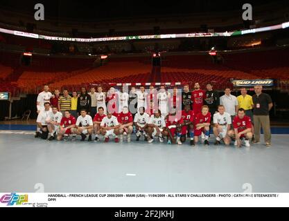 HANDBALL - FRENCH LEAGUE CUP 2008/2009 - MIAMI (USA) - 11/04/2009 - ALLE STARS V HERAUSFORDERER - FOTO : CATHERINE STEENKESTE / DPPI Stockfoto