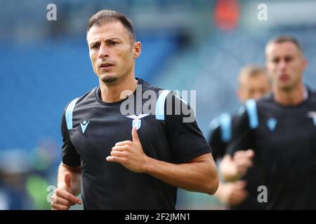 Stefan Radu von Lazio Aufwärmen vor der italienischen Meisterschaft Serie EIN Fußballspiel zwischen SS Lazio und FC Internazionale am 4. Oktober 2020 im Stadio Olimpico in Rom, Italien - Foto Federico Proietti / DPPI Stockfoto