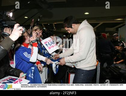 HANDBALL - FEIER FRANZÖSISCHER MANNSCHAFTSWELTMEISTER 2009 - PARIS (FRA) - 02/02/2009 - FOTO : CATHERINE STEENKESTE / DPPI NICOLAS KARABATIC / AUTOGRAPH Stockfoto