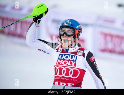 Petra Vlhova aus der Slowakei reagiert darauf, nachdem sie am 12. März 2021 im schwedischen Are das Frauen-Slalom-Rennen des FIS Ski Alpine World Cup gewonnen hat. Foto: Pontus Lundahl / TT / kod 10050 Stockfoto