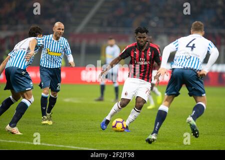 Franck Kessie vom AC Mailand während der italienischen Meisterschaft Serie EIN Fußballspiel zwischen AC Mailand und Spal am 29. Dezember 2018 im San Siro Stadion in Mailand, Italien - Foto Morgese - Rossini / DPPI Stockfoto