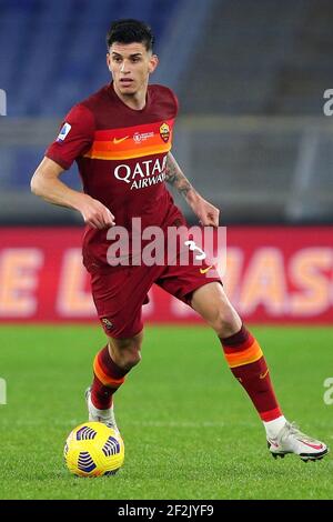 Roger Ibanez von Roma in Aktion während der italienischen Meisterschaft Serie EIN Fußballspiel zwischen AS Roma und Turin FC am 17. Dezember 2020 im Stadio Olimpico in Rom, Italien - Foto Federico Proietti / DPPI Stockfoto