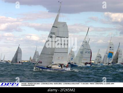 SEGELN - TRANSAT 650 2005 - LA ROCHELLE (FRA) > BAHIA (BRA) - LA ROCHELLE (FRA) START - 17/09/2005 - FOTO : CHRISTOPHE GUIGUENO / DPPI ILLUSTRATION START Stockfoto