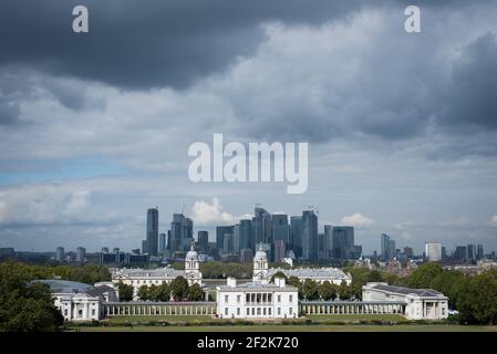 Queen's House, Greenwich und Bürogebäude in Canary Wharf, London. Stockfoto