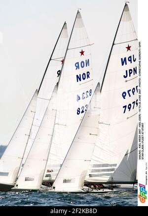 SEGELN - KIEL WOCHE 2007 - KIEL (GER) - 16. BIS 24. JUNI 2007 - FOTO : CHRISTOPHE SORENTI / DPPI STAR CLASS / FLEET AM START Stockfoto