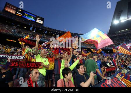Fußballspiel der spanischen Meisterschaft 2013-2014 zwischen dem FC Barcelona und Real Sociedad am 24. September 2013 in Barcelona, Spanien - Foto Manuel Blondau / AOP Presse / DPPI - Unterstützer im Bild vor dem Spiel Stockfoto