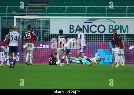 Gianluigi Donnarumma während der italienischen Meisterschaft Serie EIN Fußballspiel zwischen AC Mailand und AC Fiorentina am 29. November 2020 im San Siro Stadion in Mailand, Italien - Foto Morgese-Rossini / DPPI Stockfoto