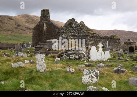 Cairn am Old Glen Cemetery, in der Nähe von St. Finian's Bay, County Kerry, Irland Stockfoto