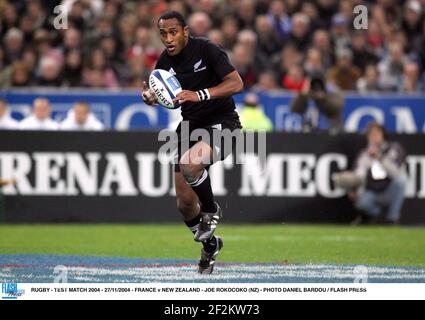 RUGBY - TESTSPIEL 2004 - 27/11/2004 - FRANKREICH V NEUSEELAND - JOE ROKOCOKO (NZ) - FOTO DANIEL BARDOU / FLASH DRÜCKEN Stockfoto