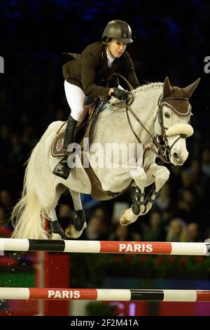 Laura Kraut (USA) beim Gucci Paris Masters , Salon du cheval 2013, Paris-Nord Villepinte, Frankreich, Freitag, 6th. Dezember 2013. Foto Christophe Bricot / DPPI Stockfoto