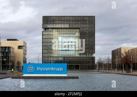 Essen, Ruhrgebiet, Nordrhein-Westfalen, Deutschland - ThyssenKrupp Zentrale Stockfoto