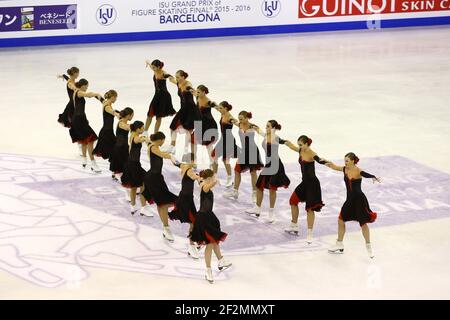 Team Paradise of Russia tritt beim Synchronized Skating beim ISU Figure Skating Grand Prix Finale 2015-2016 im Barcelona Convention Center in Barcelona, Spanien, am 12. Dezember 2015 an.Foto: Manuel Blondau/AOP.Press/DPPI Stockfoto