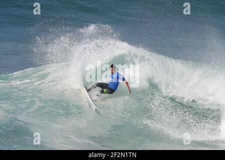 Jeremy Flores aus Frankreich tritt während der 1st Runde der World Surfing League 2017 Quicksilver Pro France vom 7. Bis 18. Oktober 2017 in Hossegor, Frankreich an - Foto Manuel Blondau / AOP Press / DPPI Stockfoto