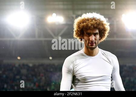 Die belgische Mittelfeldspielerin Marouane Fellaini von Manchester United schaut während des Fußballspiels der UEFA Europa League zwischen AS Saint-Etienne und Manchester United am 22. Februar 2017 im Geoffroy-Guichard-Stadion in Saint-Etienne, Frankreich - Foto Benjamin Cremel / DPPI Stockfoto