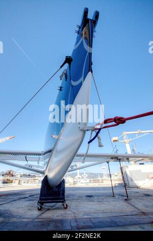 SEGELN - Alain THEBAULT präsentiert den neuen Look für The Hydroptere DCNS - La Ciotat / Frankreich - 08/04/2012 - FOTO CHRISTOPHE LAUNAY / DPPI Stockfoto