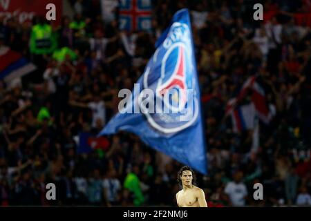 Paris Saint Germain's Uruguayan Forward Edinson Cavani schaut während des französischen Meisterschaftsspiels L1 zwischen Paris Saint-Germain (PSG) und Saint-Etienne (ASSE), am 25. August 2017 im Parc des Princes in Paris, Frankreich - Foto Benjamin Cremel / DPPI Stockfoto