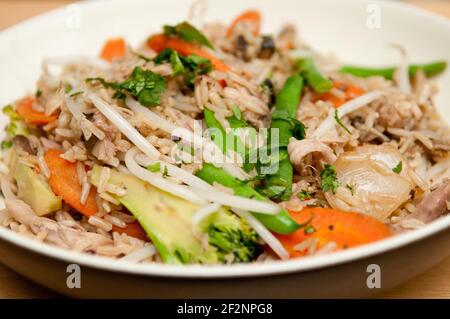 Eine Portion lecker hacken mit Gemüse Stockfoto