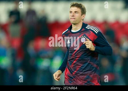 Bayern Münchens deutscher Stürmer Thomas Muller erwärmt sich vor dem UEFA Champions League, Gruppe B Fußballspiel zwischen Paris Saint-Germain und Bayern München am 27. September 2017 im Parc des Princes Stadion in Paris, Frankreich - Foto Benjamin Cremel / DPPI Stockfoto