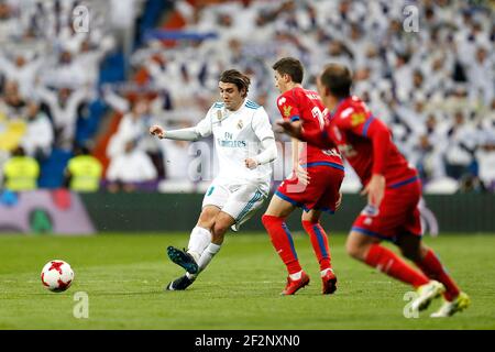 Real Madrids kroatischer Mittelfeldspieler Mateo Kovacic übergibt den Ball während des spanischen Pokals, Copa del Rey, Runde von 16, 2nd Bein Fußballspiel zwischen Real Madrid und Numancia am 10. Januar 2018 im Santiago Bernabeu Stadion in Madrid, Spanien - Foto Benjamin Cremel / DPPI Stockfoto